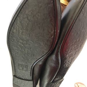 Frye flats size 9.5